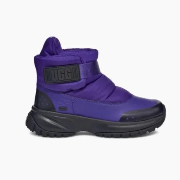 NWT UGG YOSE PUFF WATERPROOF WINTER SNOW ANKLE BOOTS - Picture 1 of 10